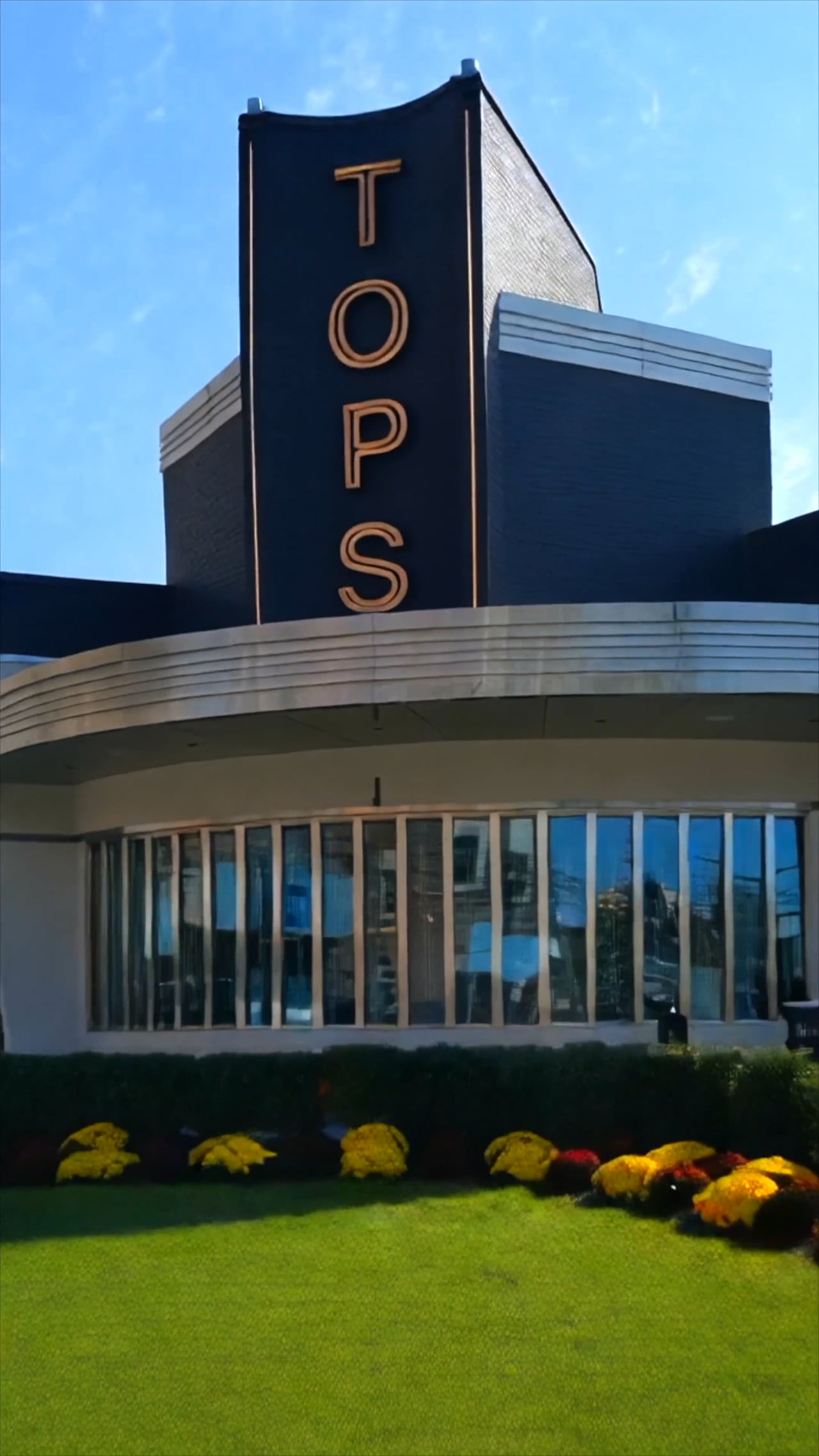Tops Diner — An American classic — still from an Ethereal Media video production